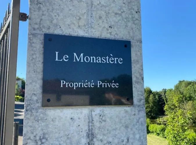 Medieval Magic Vouvant